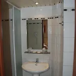 De La Tour Paris-malakoff Hotel Malakoff